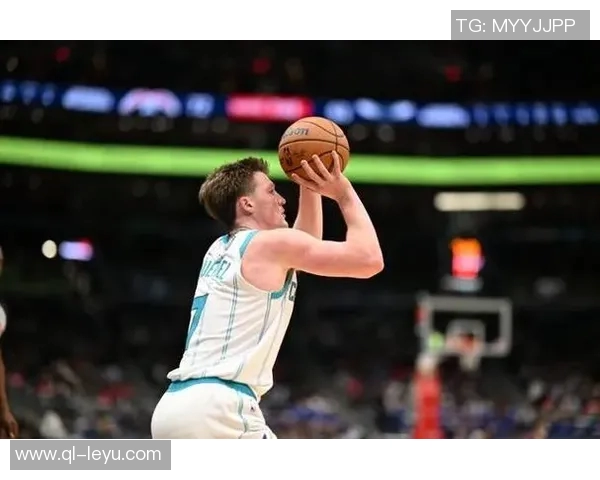 克尼佩尔三分球命中率高达533成为出手30次球员中的最佳射手 克尼佩尔三分球命中率高达533成为出手30次球员中的最佳射手