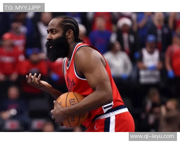 哈登谈赛季表现提升:每场比赛都在进步不断追求更好状态 哈登谈赛季表现提升:每场比赛都在进步不断追求更好状态